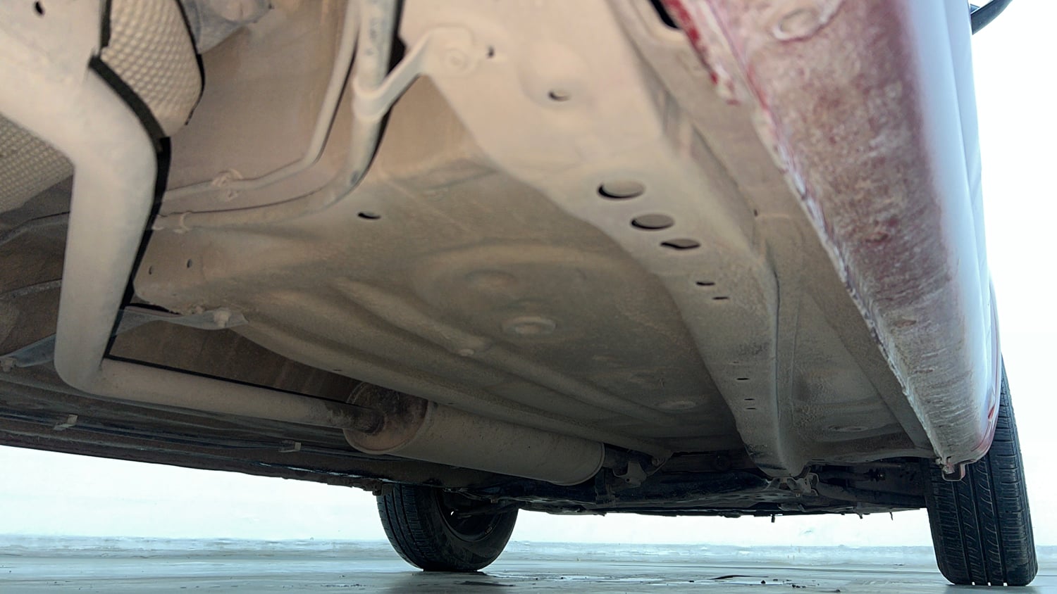 Used 2018 Maruti Suzuki Ignis Delta 1.2 AMT Petrol Automatic extra REAR RIGHT UNDERBODY VIEW