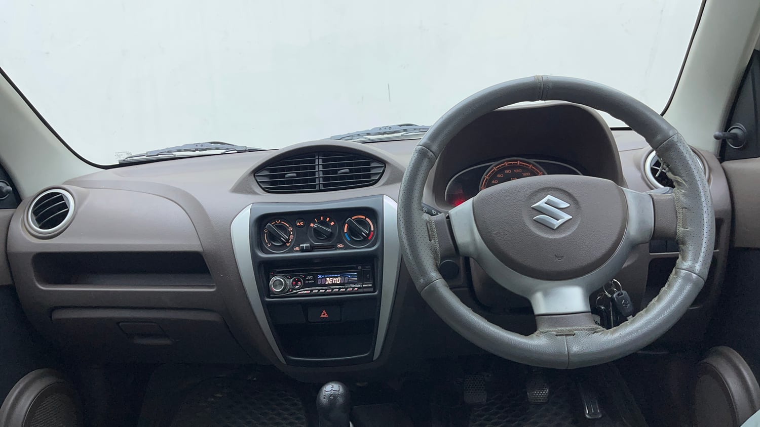 Used 2013 Maruti Suzuki Alto 800 Lxi Petrol Manual interior DASHBOARD VIEW
