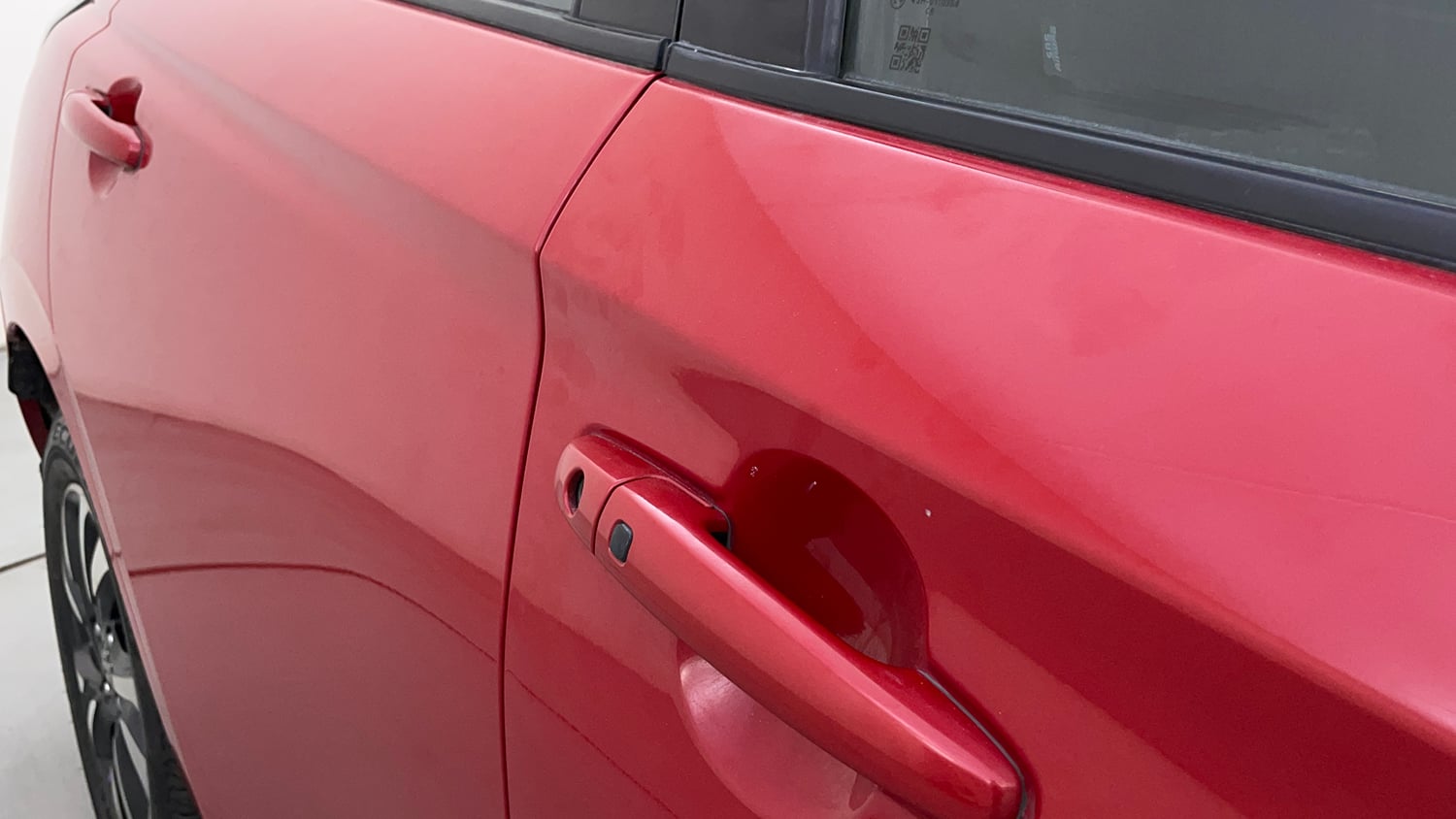 Used 2024 Maruti Suzuki Swift ZXi Plus Dual Tone AMT Petrol Automatic dents MINOR SCRATCH