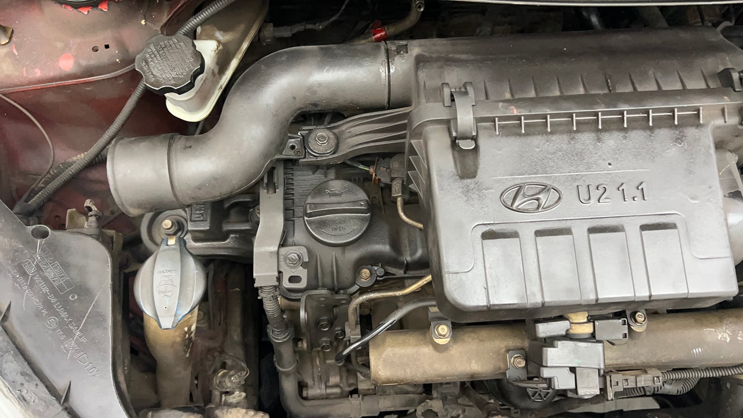Used 2016 Hyundai Xcent SX 1.1 CRDi Diesel Manual engine ENGINE RIGHT SIDE VIEW
