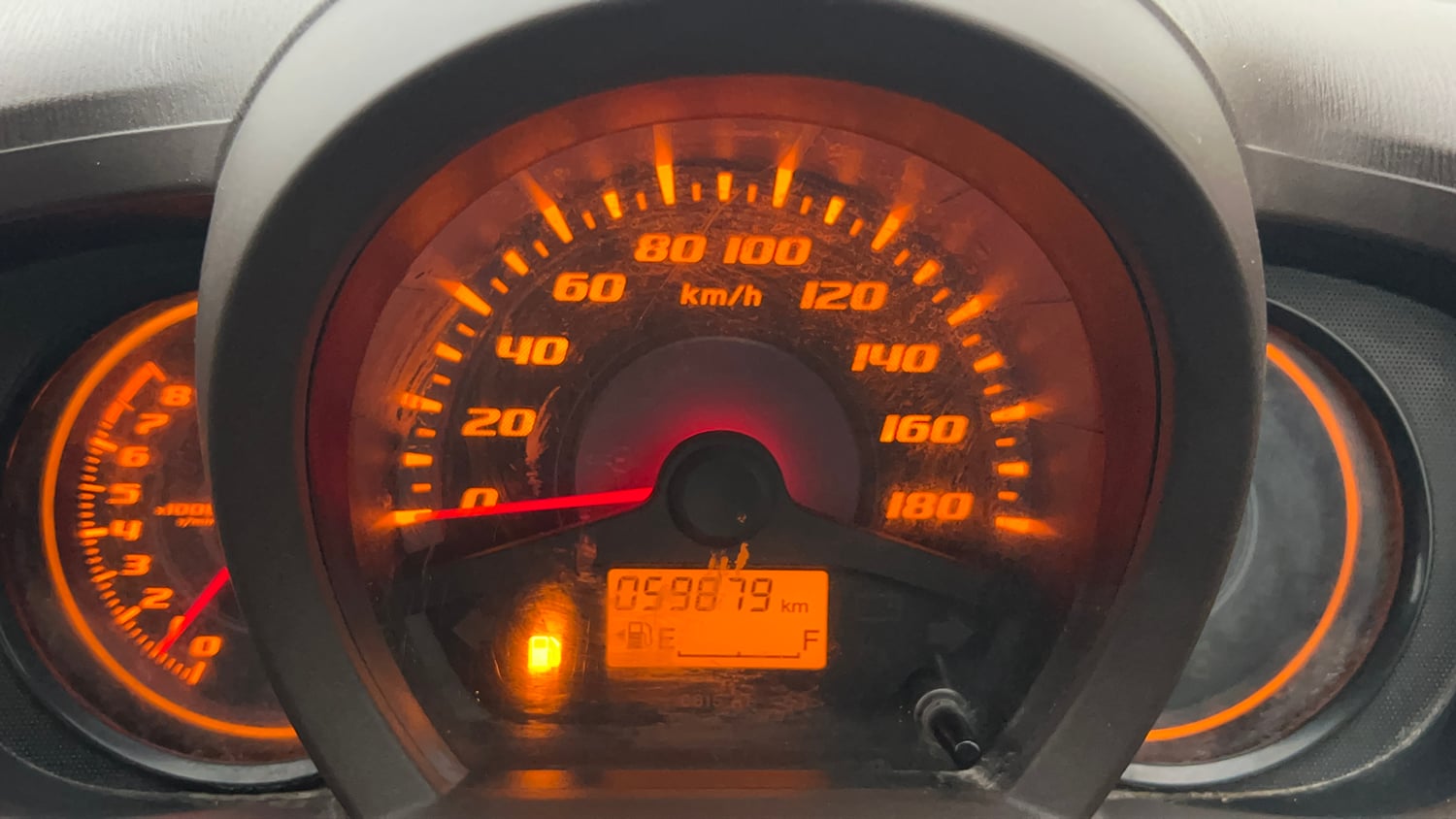 Used 2014 Honda Amaze 1.2 VX i-VTEC Petrol Manual interior CLUSTERMETER VIEW