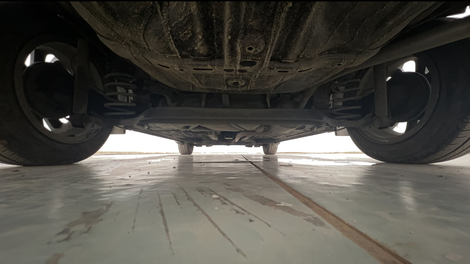 Used 2022 Honda Amaze VX MT 1.2 Petrol Petrol Manual extra REAR UNDERBODY VIEW (TAKEN FROM REAR)