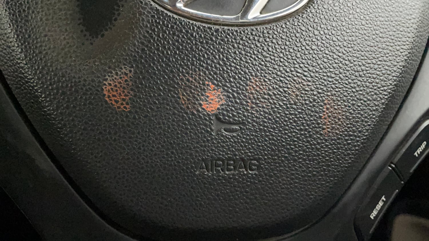 Used 2017 Hyundai Grand i10 Magna 1.2 Kappa VTVT Petrol Manual top_features Airbags