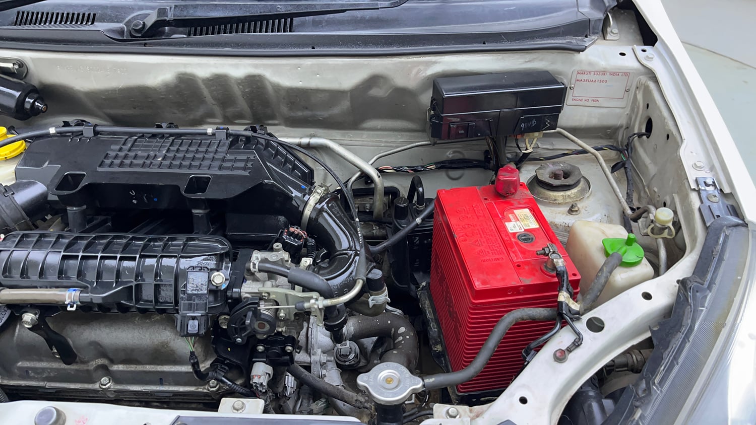 Used 2013 Maruti Suzuki Alto 800 Lxi Petrol Manual engine ENGINE LEFT SIDE VIEW