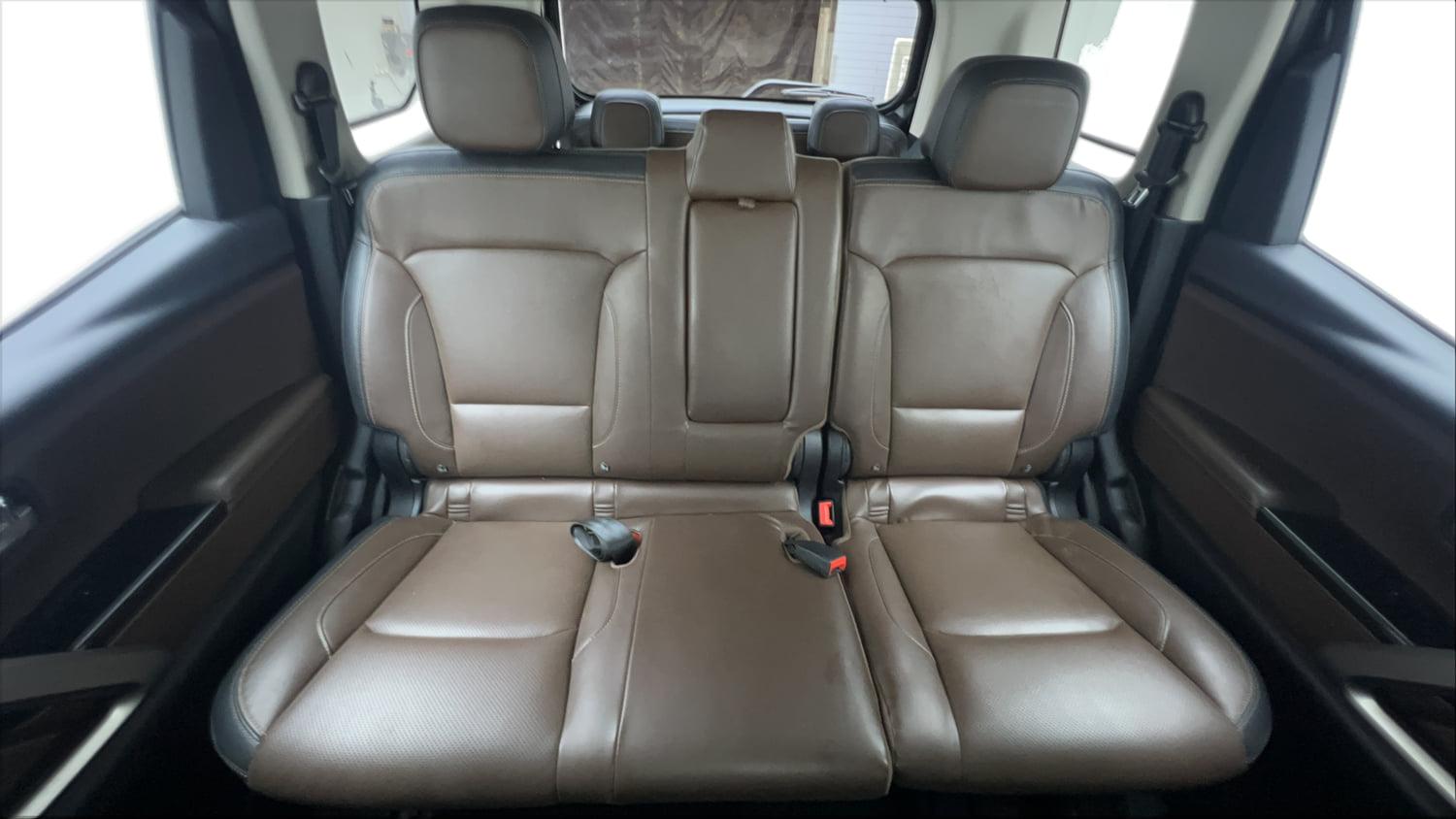 Used 2024 Mahindra Scorpio N Z8 L Diesel AT 4WD 7 STR Diesel Automatic interior REAR SEAT CONDITION VIEW