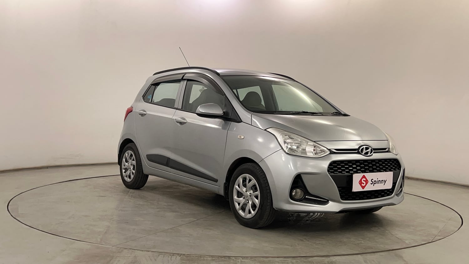 Used 2019 Hyundai Grand i10 Magna 1.2 Kappa VTVT CNG Cng Manual exterior RIGHT FRONT CORNER VIEW