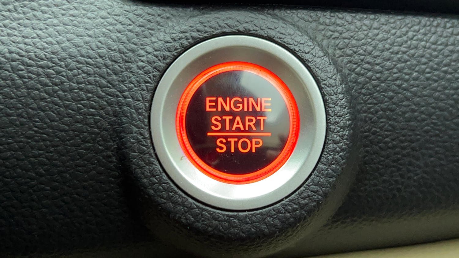 Used 2023 Honda Amaze VX 1.2 Petrol CVT Petrol Automatic top_features Keyless start