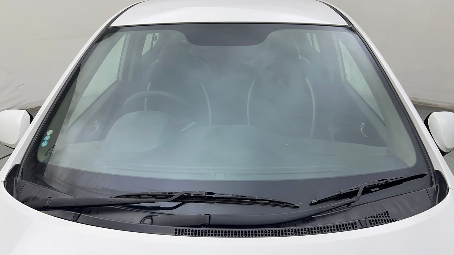 Used 2018 Hyundai Xcent SX Petrol Manual exterior FRONT WINDSHIELD VIEW