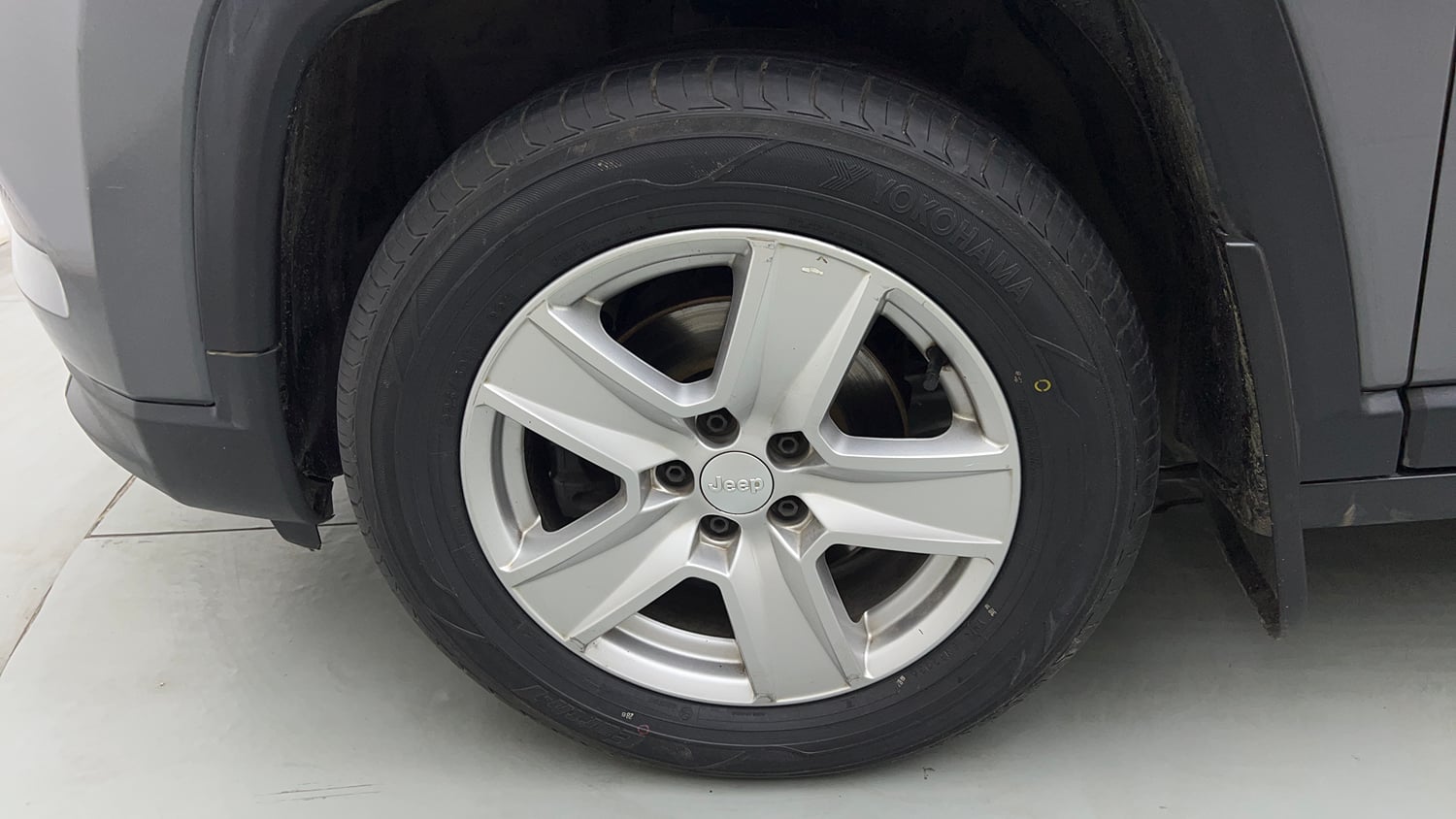 Used 2022 Jeep Compass Sport 1.4 Petrol Petrol Manual tyres LEFT FRONT TYRE RIM VIEW