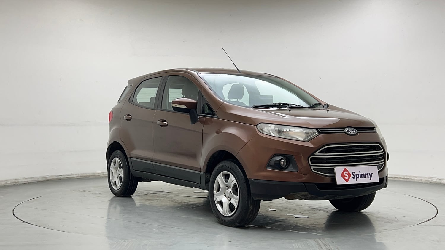 Used 2017 Ford EcoSport Trend 1.5L Ti-VCT Petrol Manual exterior RIGHT FRONT CORNER VIEW