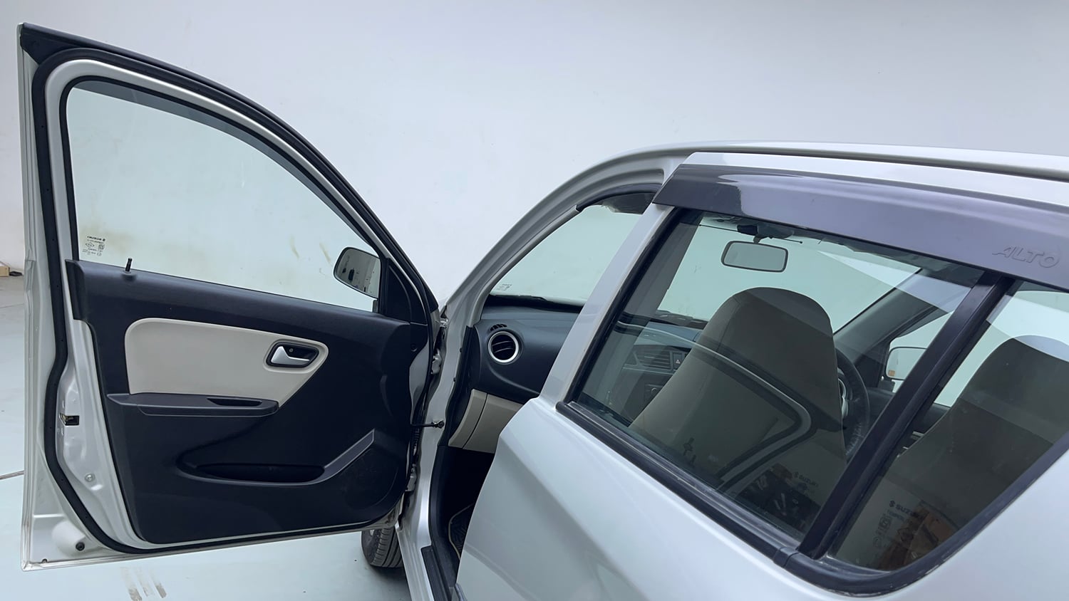 Used 2020 Maruti Suzuki Alto 800 LXi Petrol Manual interior LEFT FRONT DOOR OPEN VIEW
