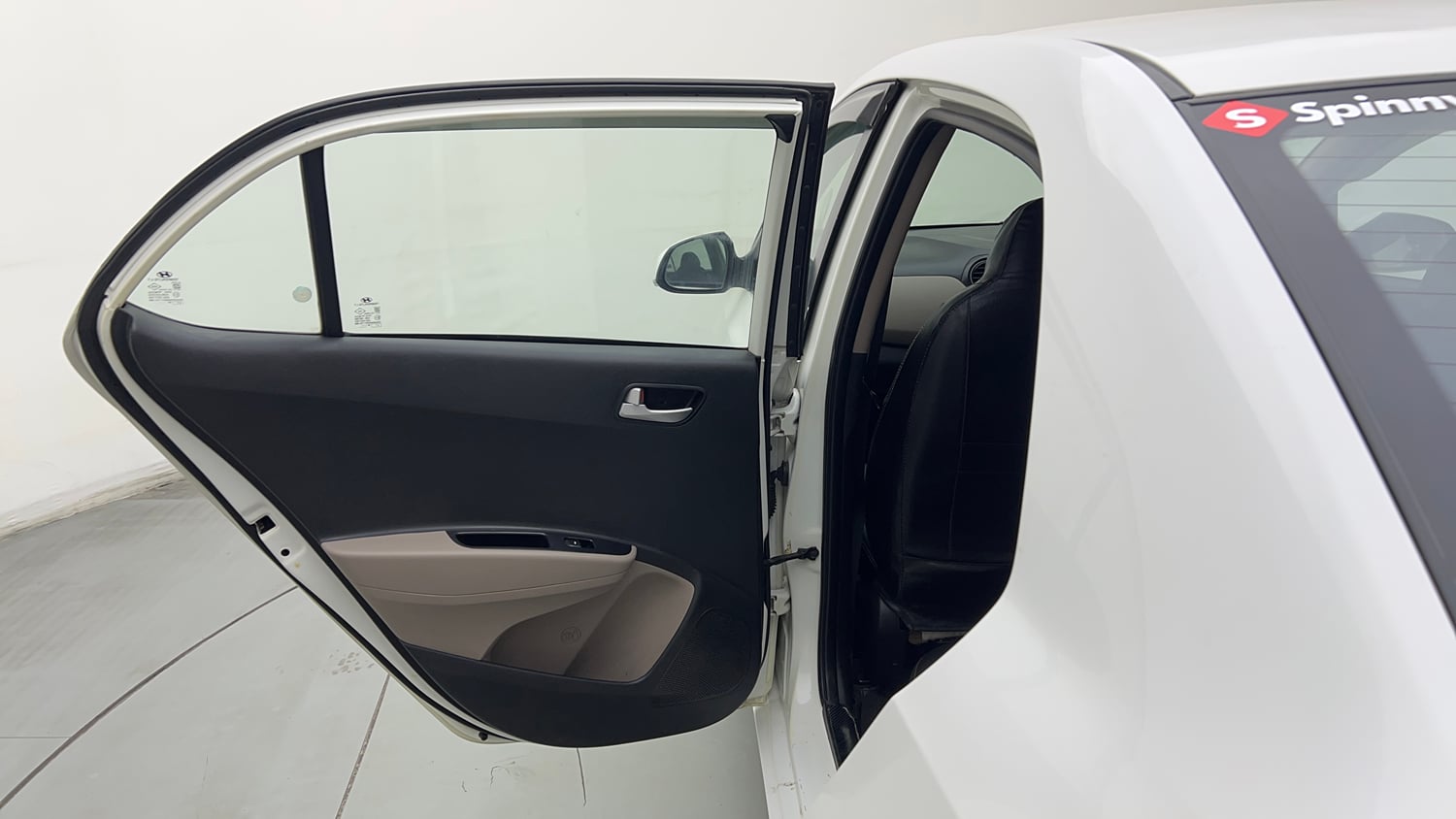 Used 2018 Hyundai Xcent SX Petrol Manual interior LEFT REAR DOOR OPEN VIEW