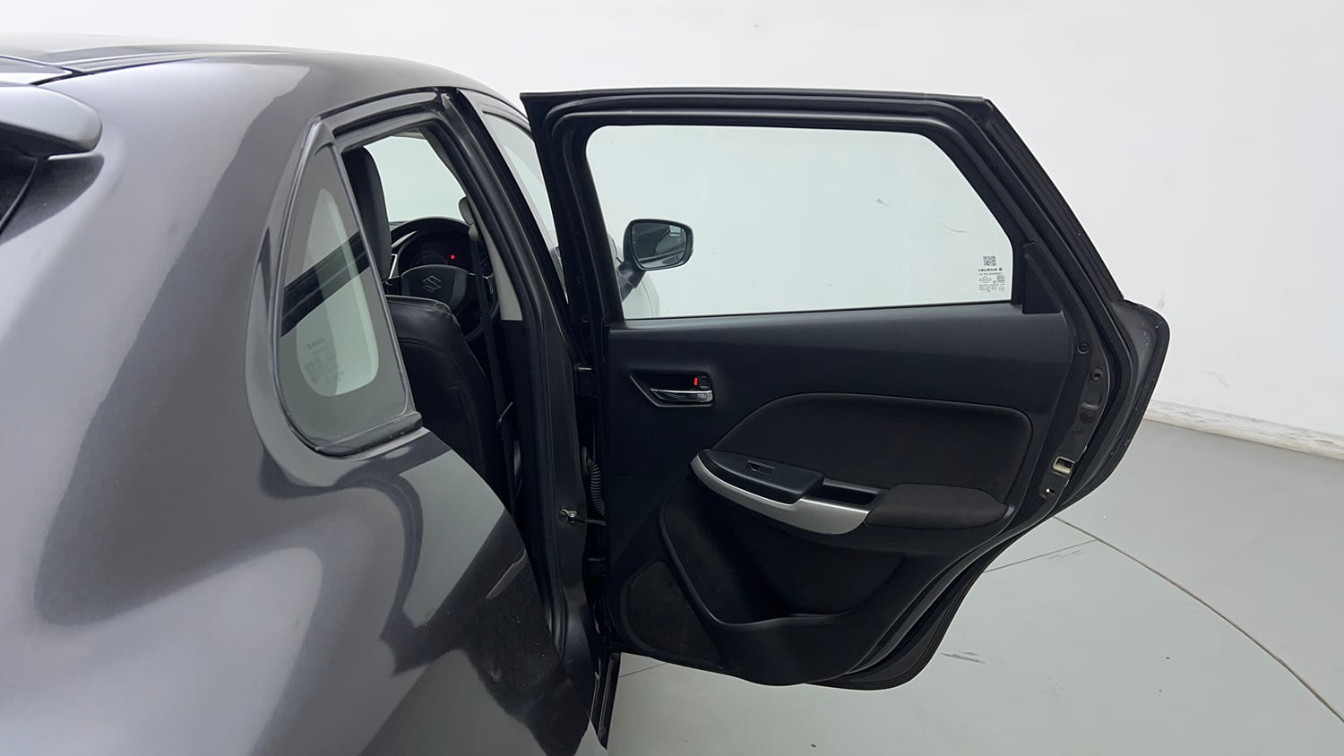 Used 2017 Maruti Suzuki Baleno Delta 1.2 Petrol Manual interior RIGHT REAR DOOR OPEN VIEW