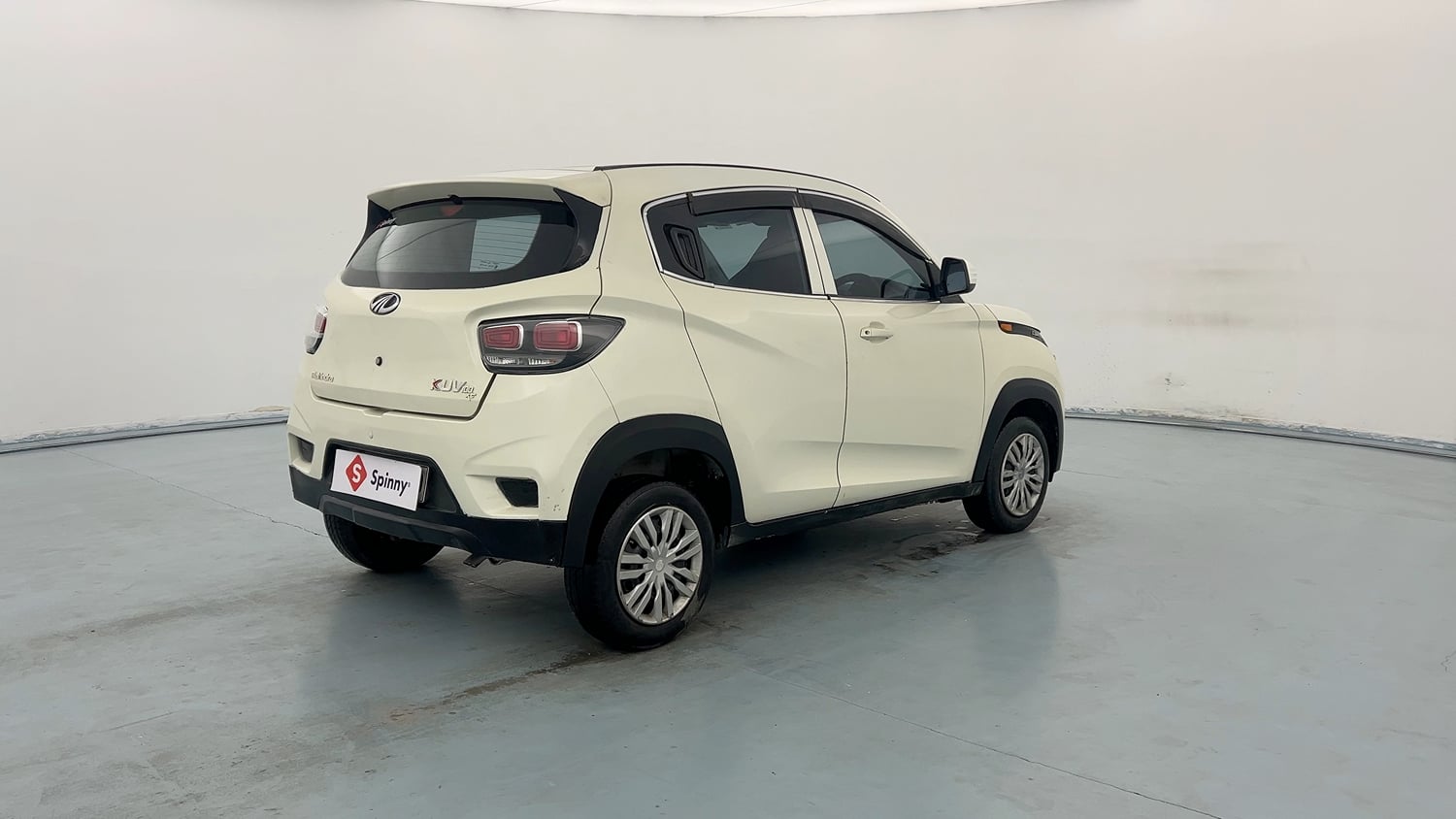 Used 2019 Mahindra KUV100 NXT K4 Plus 6 STR Petrol Manual exterior RIGHT REAR CORNER VIEW