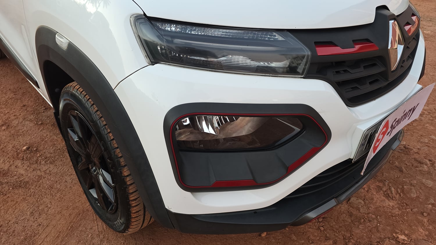 Used 2022 Renault Kwid CLIMBER Petrol Manual dents MINOR SCRATCH