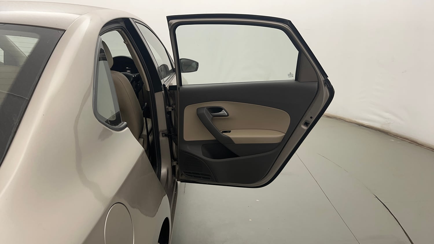 Used 2019 Volkswagen Vento Highline 1.6 (P) Petrol Manual interior RIGHT REAR DOOR OPEN VIEW