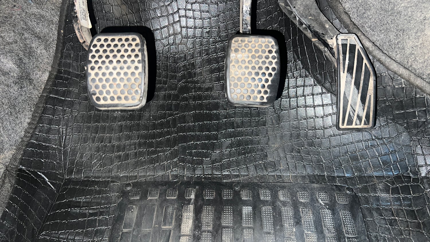 Used 2021 Maruti Suzuki Alto 800 LXi (O) Petrol Manual interior PEDALS VIEW