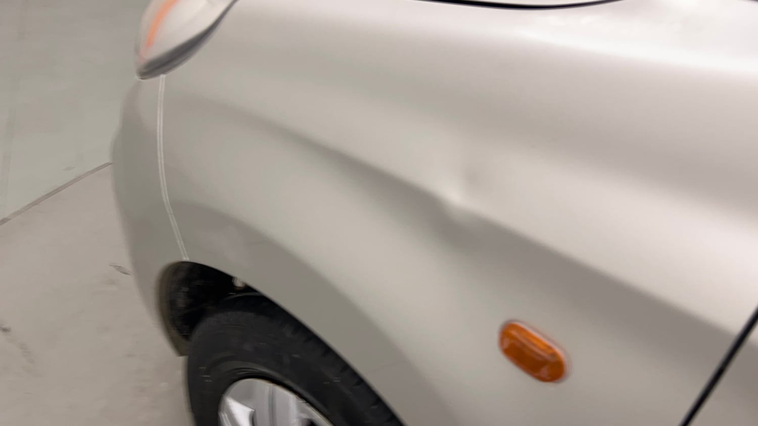 Used 2023 Maruti Suzuki Alto 800 VXi Petrol Manual dents MINOR DENT