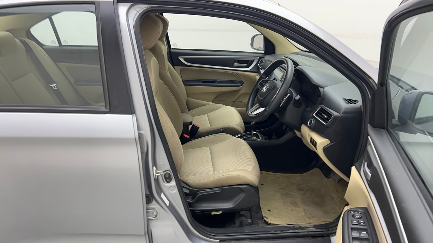 Used 2023 Honda Amaze VX 1.2 Petrol CVT Petrol Automatic interior RIGHT SIDE FRONT DOOR CABIN VIEW