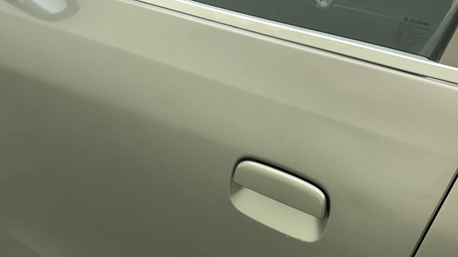 Used 2024 Maruti Suzuki Wagon R VXI 1.0 Petrol Manual dents MINOR DENT