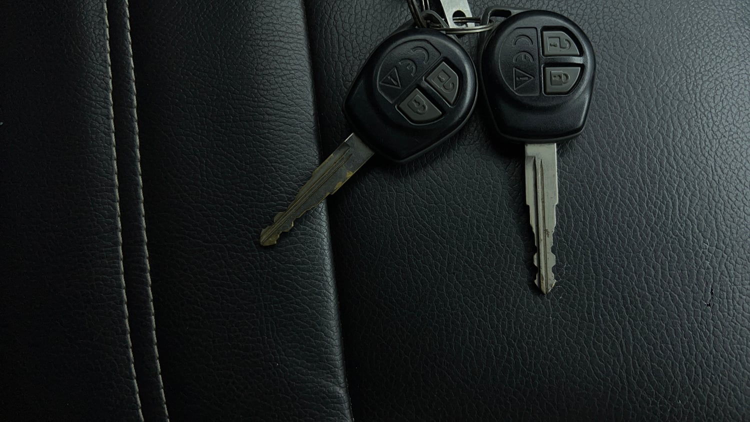 Used 2017 Maruti Suzuki Baleno Delta 1.2 Petrol Manual extra CAR KEY VIEW