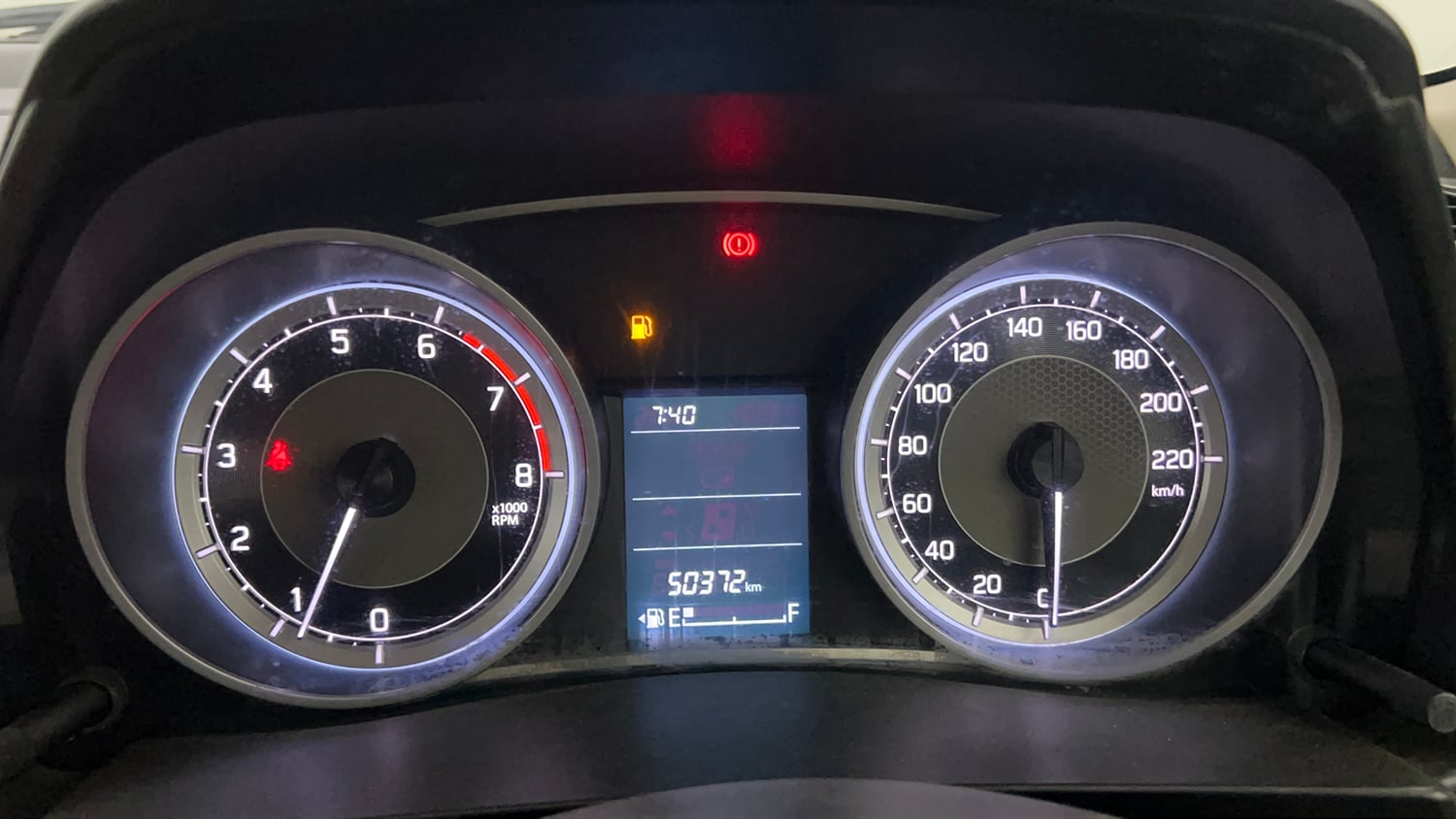 Used 2019 Maruti Suzuki Dzire VXi Petrol Manual interior CLUSTERMETER VIEW