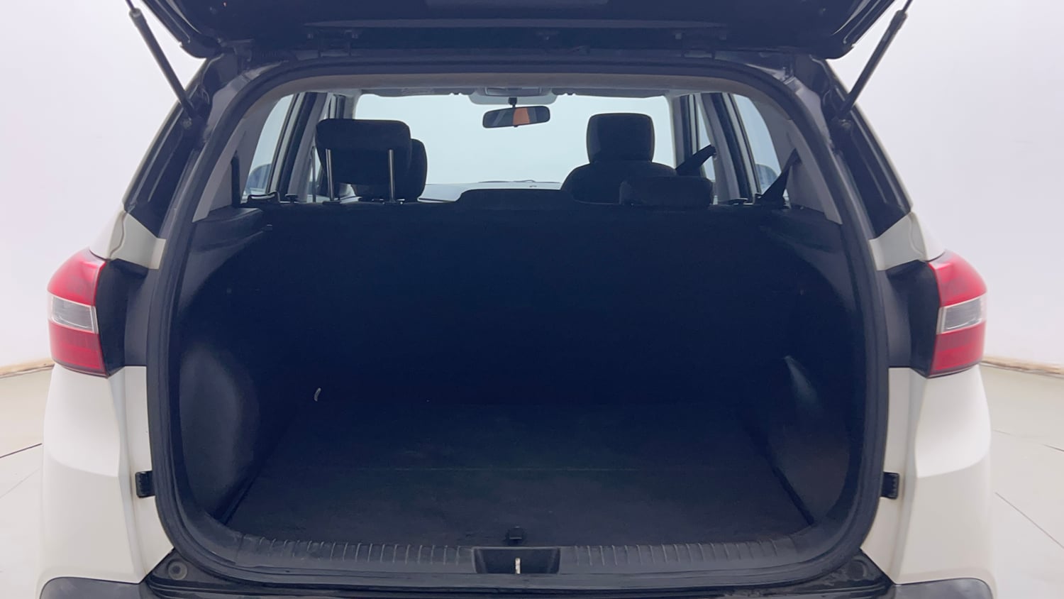 Used 2019 Hyundai Creta SX 1.6 Dual Tone Petrol Petrol Manual interior DICKY INSIDE VIEW