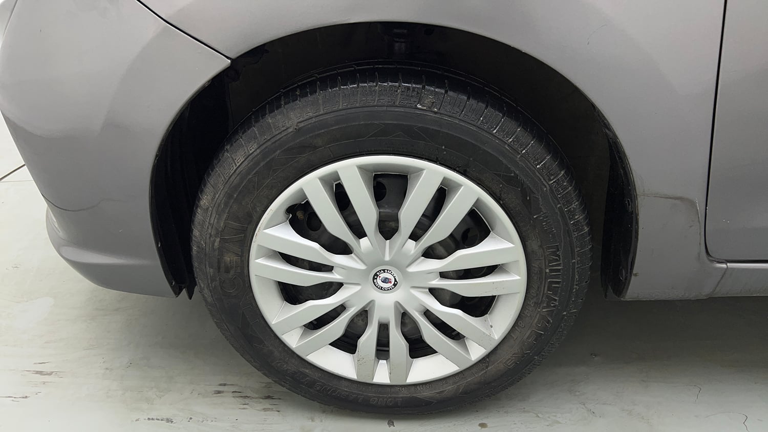 Used 2018 Maruti Suzuki Celerio VXi CNG Cng Manual tyres LEFT FRONT TYRE RIM VIEW