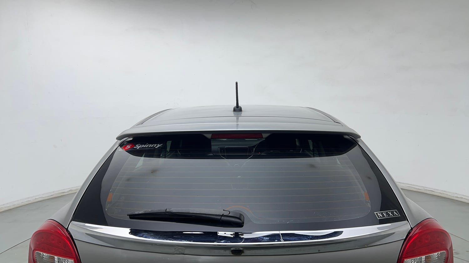 Used 2019 Maruti Suzuki Baleno Alpha Petrol Manual exterior BACK WINDSHIELD VIEW