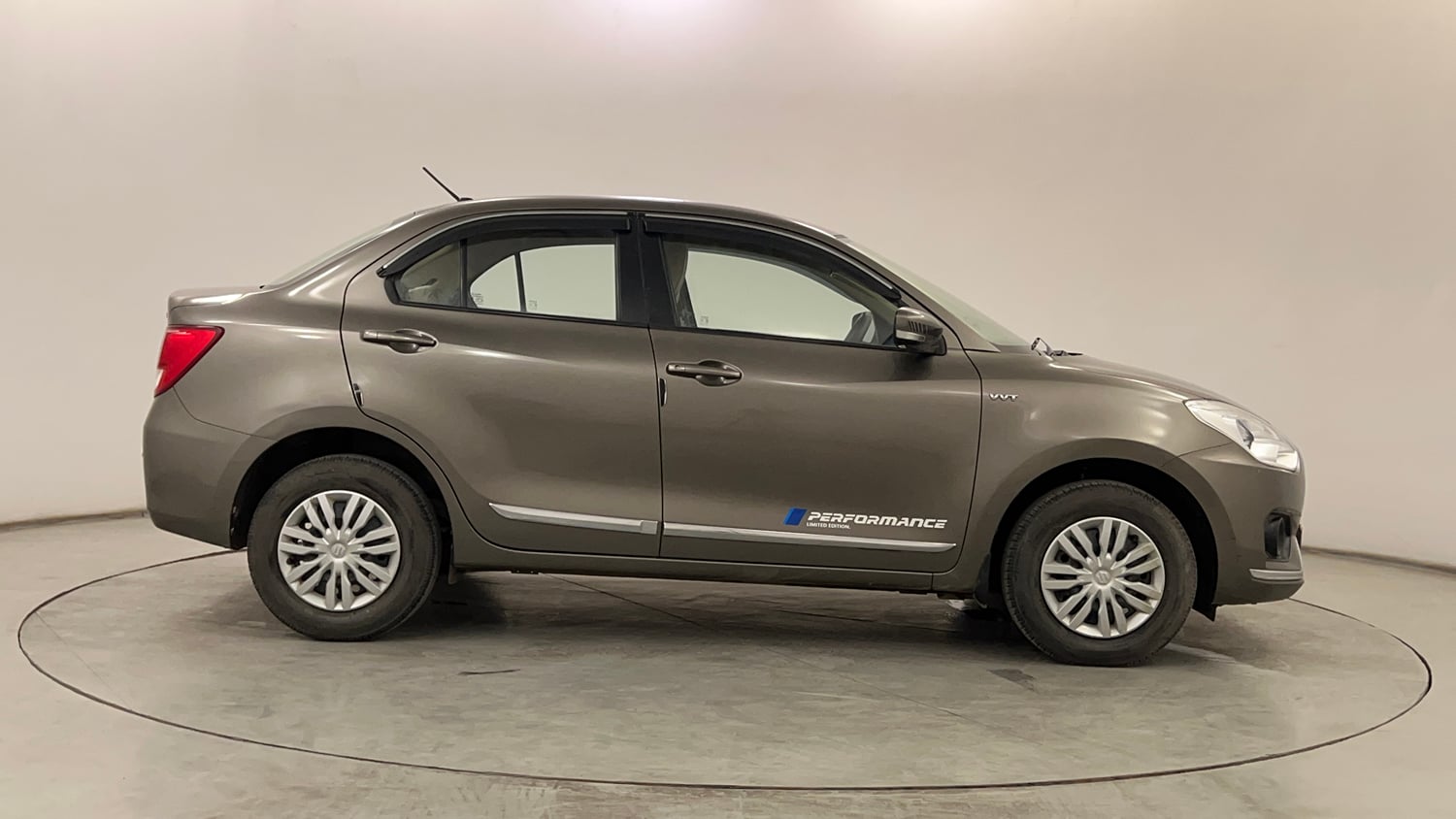 Used 2019 Maruti Suzuki Dzire VXi Petrol Manual exterior RIGHT SIDE VIEW