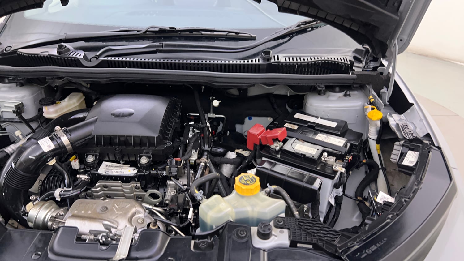 Used 2026 Tata Nexon Pure Plus 1.2 Petrol 6AMT Petrol Automatic engine ENGINE LEFT SIDE HINGE & APRON VIEW