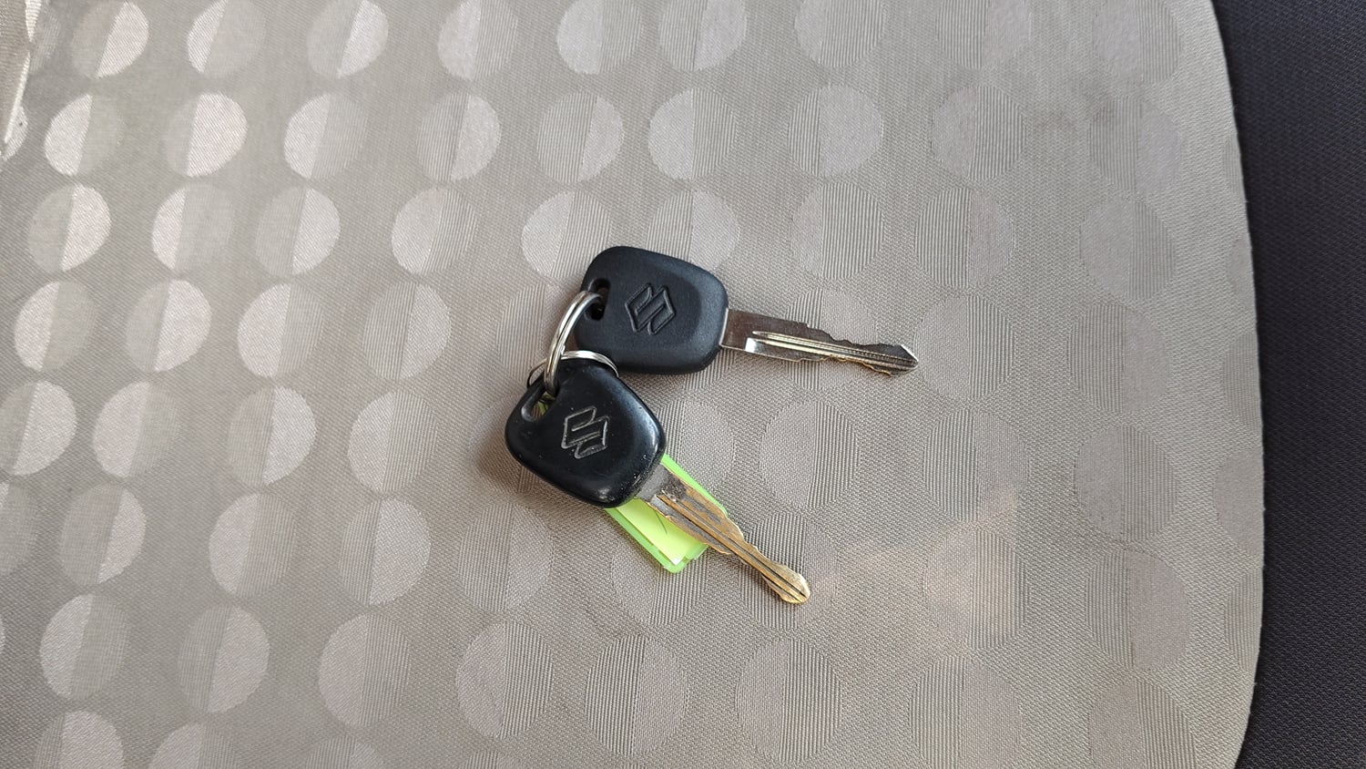 Used 2017 Maruti Suzuki Celerio VXi AMT Petrol Automatic extra CAR KEY VIEW