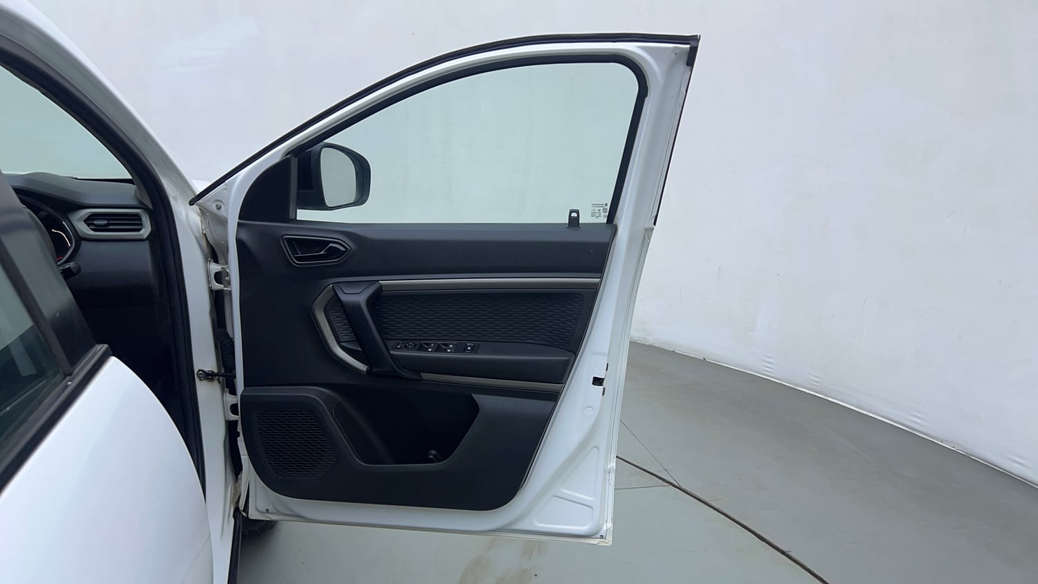 Used 2021 Renault Kiger RXZ Turbo CVT Petrol Automatic interior RIGHT FRONT DOOR OPEN VIEW