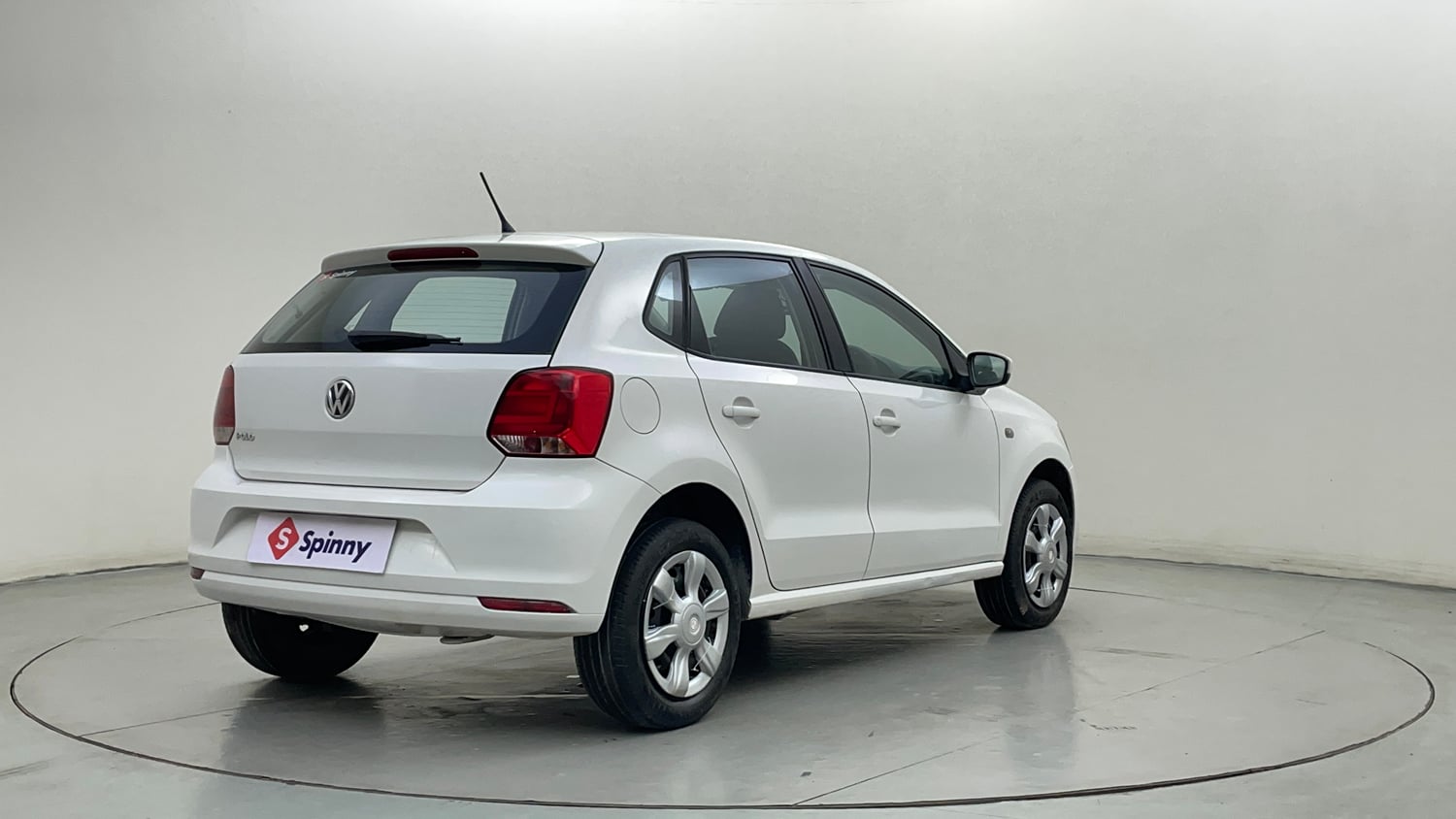 Used 2014 Volkswagen Polo Comfortline 1.2L (P) Petrol Manual exterior RIGHT REAR CORNER VIEW