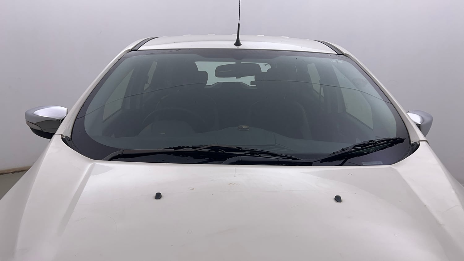 Used 2018 Ford EcoSport Trend 1.5L TDCi Diesel Manual exterior FRONT WINDSHIELD VIEW