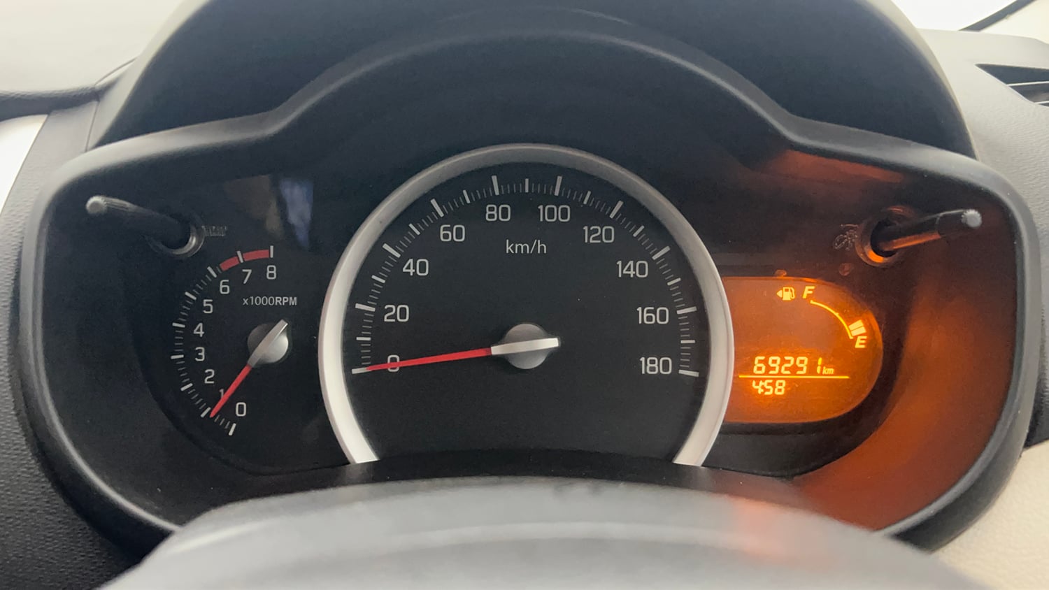 Used 2019 Maruti Suzuki Celerio ZXi Petrol Manual interior CLUSTERMETER VIEW