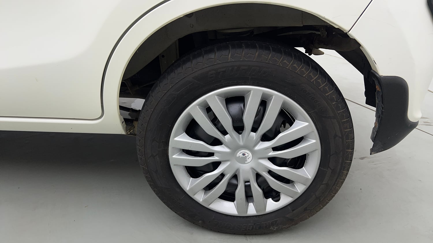 Used 2016 Maruti Suzuki Alto K10 VXi (O) Petrol Manual tyres LEFT REAR TYRE RIM VIEW