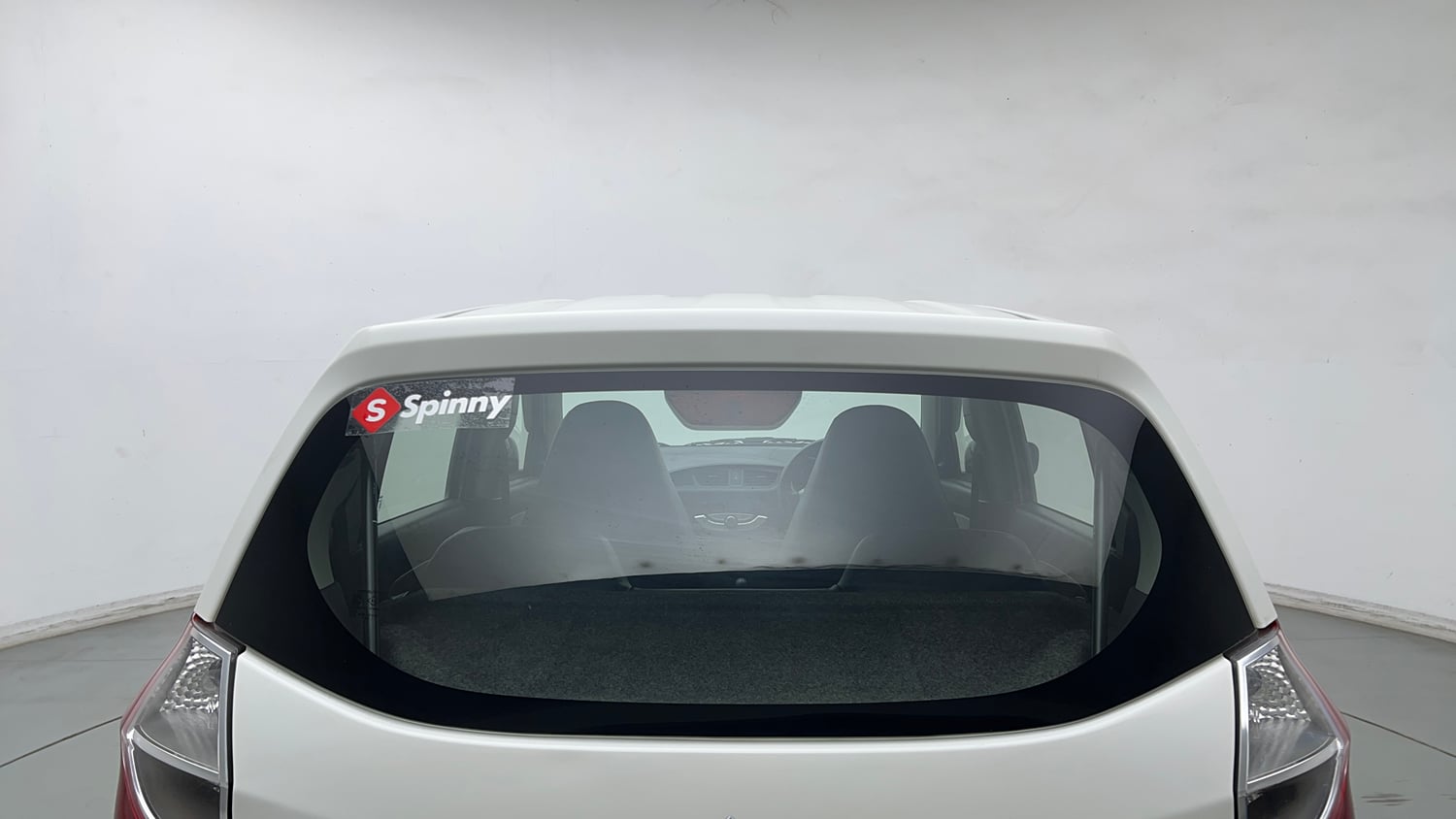 Used 2016 Maruti Suzuki Alto K10 VXi (O) Petrol Manual exterior BACK WINDSHIELD VIEW