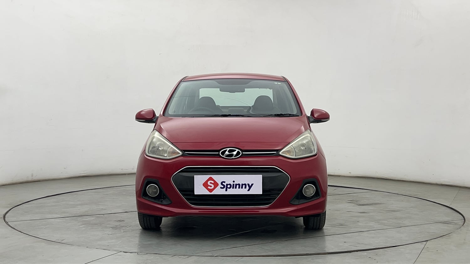 Used 2016 Hyundai Xcent SX 1.1 CRDi Diesel Manual exterior FRONT VIEW