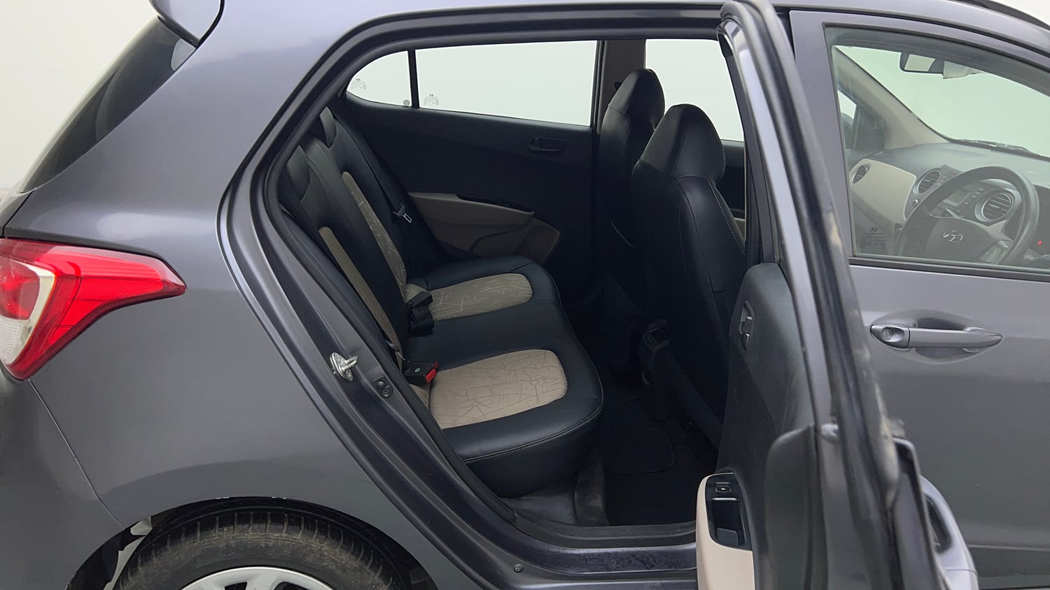 Used 2018 Hyundai Grand i10 Magna 1.2 Kappa VTVT Petrol Manual interior RIGHT SIDE REAR DOOR CABIN VIEW