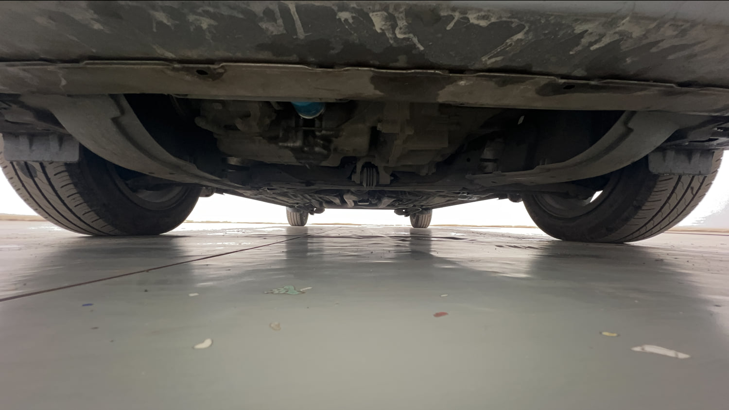 Used 2022 Honda Amaze VX MT 1.2 Petrol Petrol Manual extra FRONT LEFT UNDERBODY VIEW