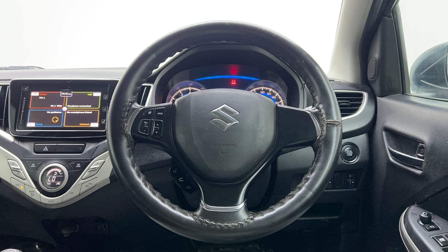 Used 2017 Maruti Suzuki Baleno Alpha 1.2 Petrol Manual interior STEERING VIEW