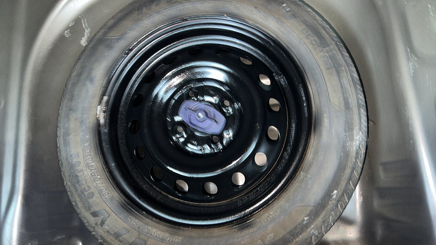 Used 2024 Maruti Suzuki Wagon R VXI 1.0 Petrol Manual tyres SPARE TYRE VIEW