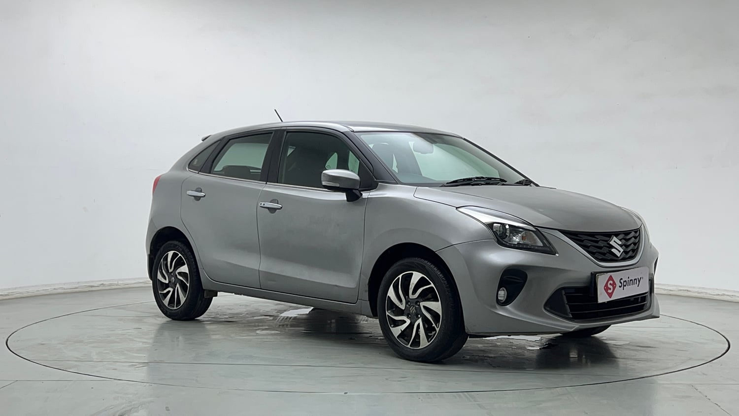 Used 2019 Maruti Suzuki Baleno Alpha Petrol Manual exterior RIGHT FRONT CORNER VIEW