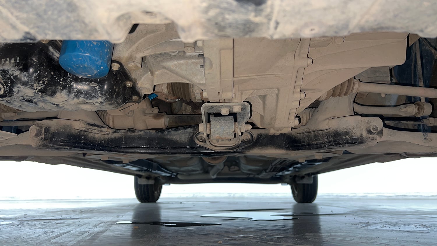 Used 2026 Hyundai Grand i10 Nios Sportz 1.2 Hy-CNG Duo Cng Manual extra FRONT LEFT UNDERBODY VIEW