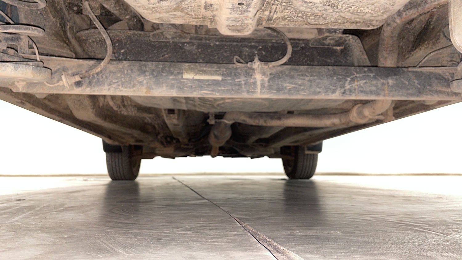 Used 2023 Tata Nexon XMA (S) Petrol Automatic extra REAR UNDERBODY VIEW (TAKEN FROM REAR)