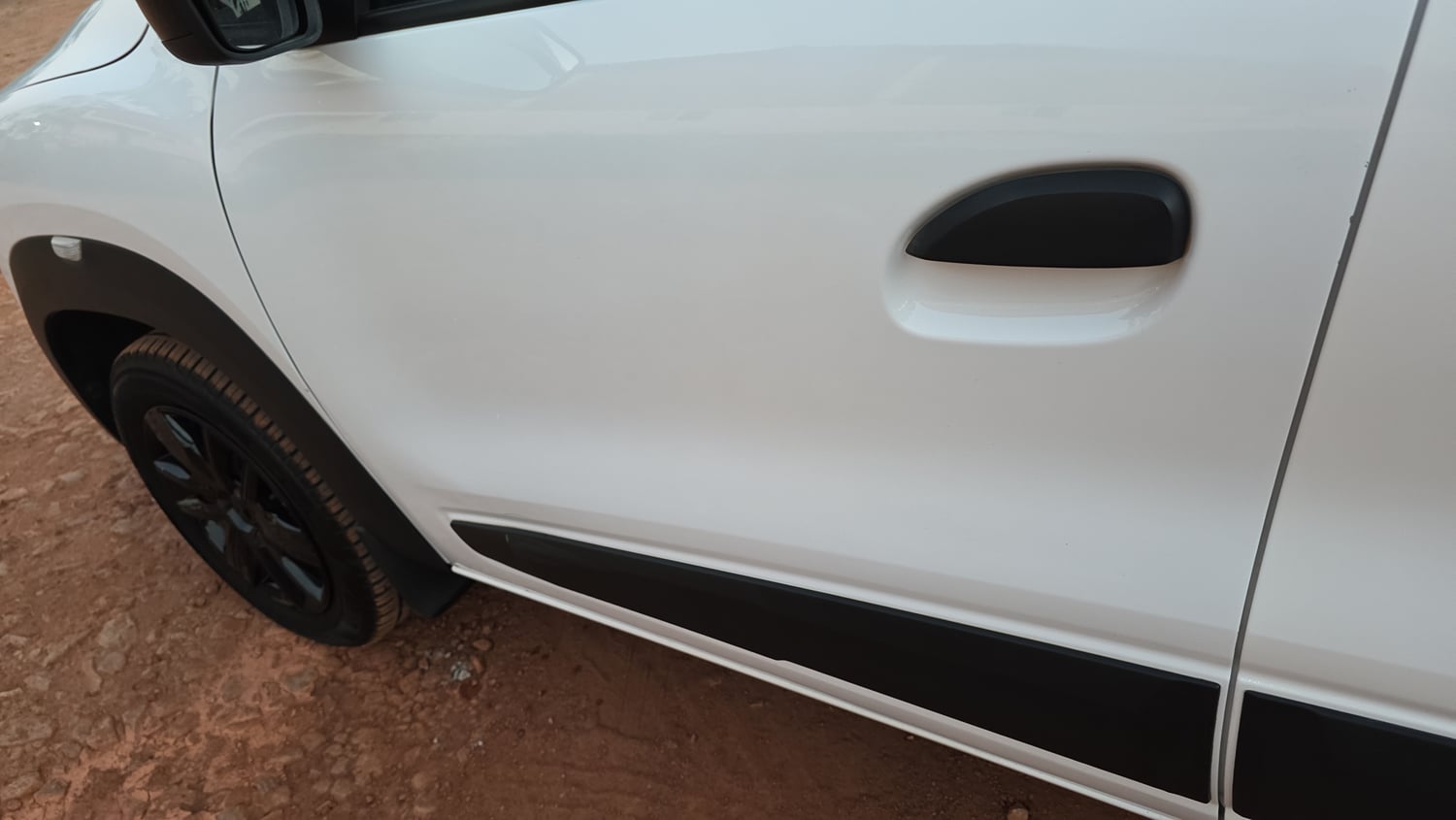 Used 2022 Renault Kwid CLIMBER Petrol Manual dents MINOR SCRATCH