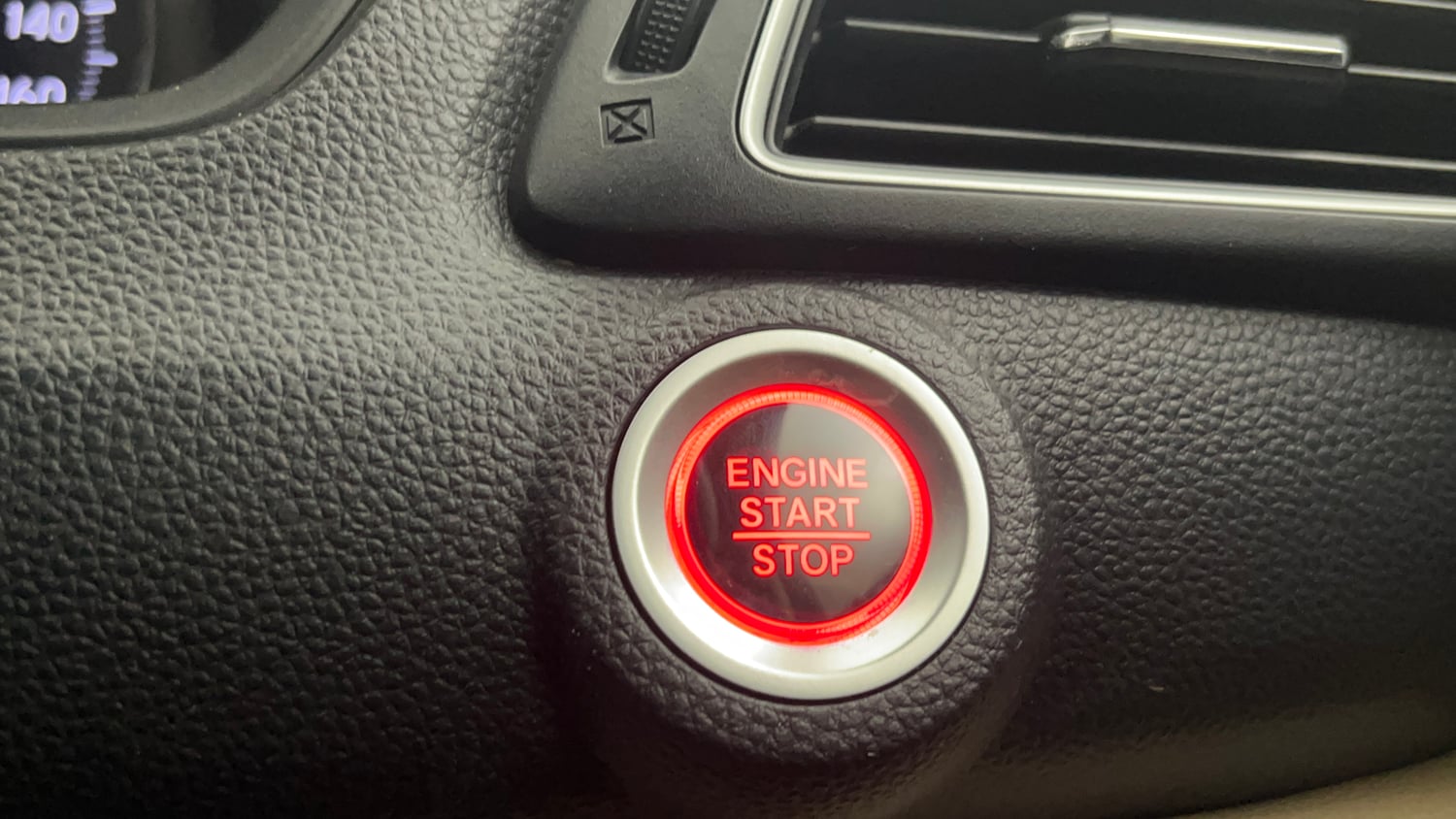 Used 2022 Honda Amaze VX MT 1.2 Petrol Petrol Manual top_features Keyless start
