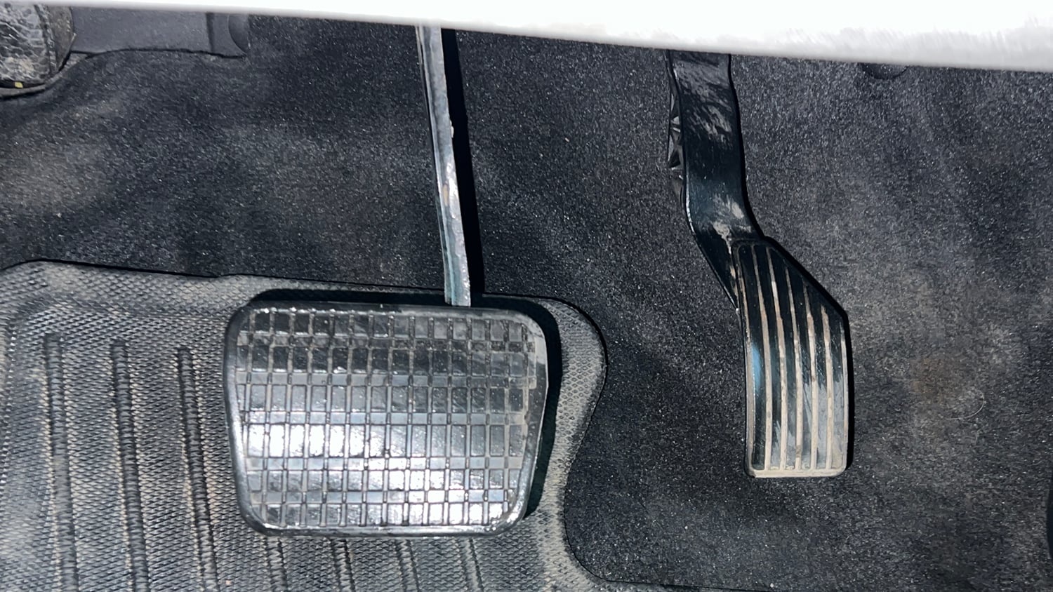 Used 2022 Tata Altroz XZA Plus Petrol Petrol Automatic interior PEDALS VIEW