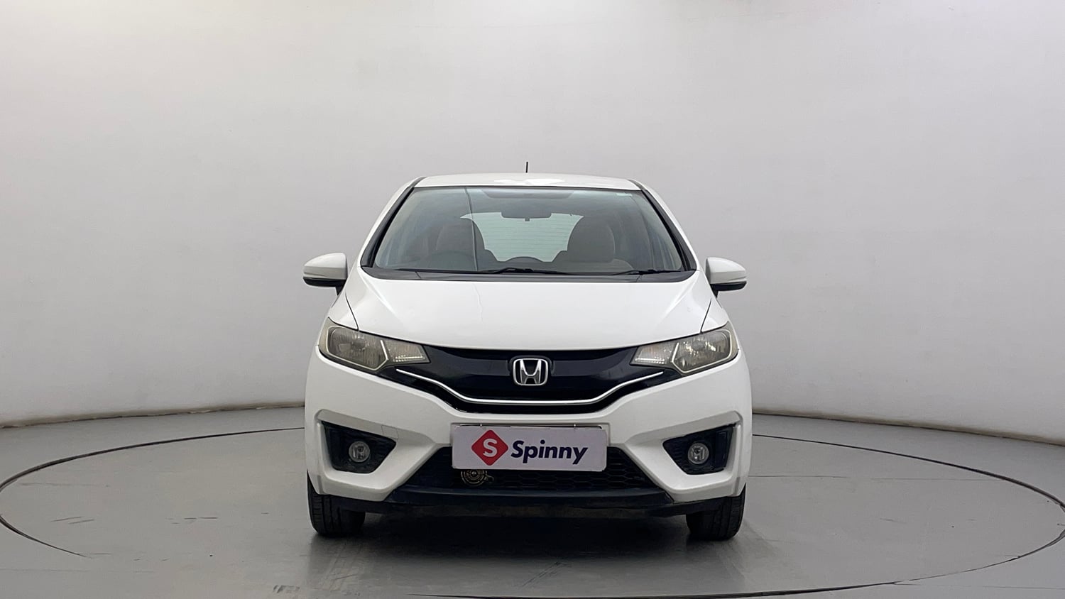 Used 2015 Honda Jazz SV Petrol Petrol Manual exterior FRONT VIEW